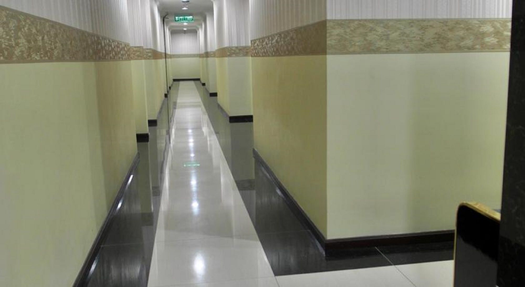 Classic Kinabalu Hotel Kota Kinabalu Exteriör bild
